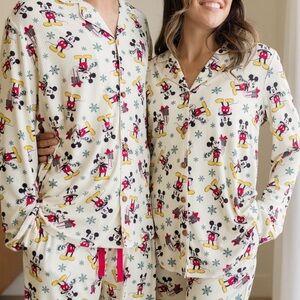 NWT Posh Peanut Mens Mickey Holiday Pajamas
